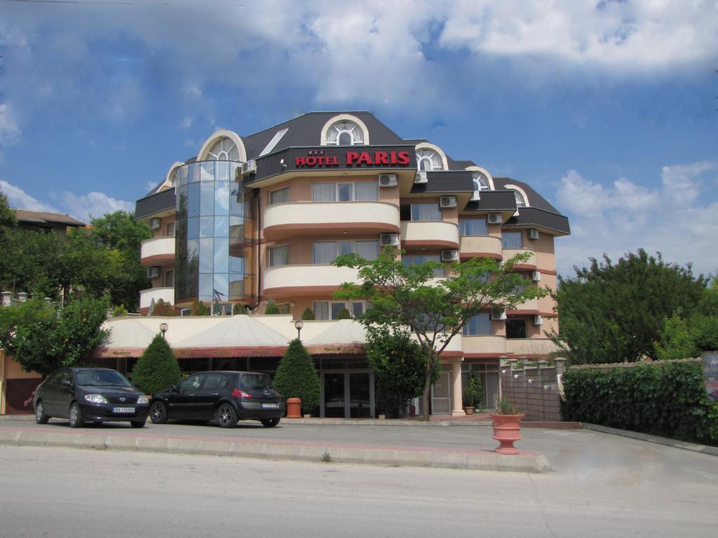 Paris Hotel Baltsjik Buitenkant foto